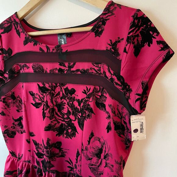 Trixxi Burgundy Velvet Floral Dress Size 11 Short Sleeve Mesh Event Party Dress - Picture 5 of 14